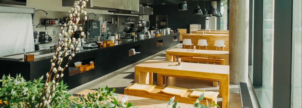 <p>Praha - Holešovice</p>
